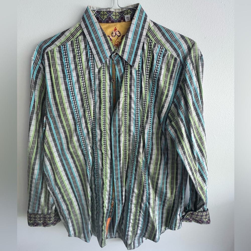 Robert Graham men’s button down shirt